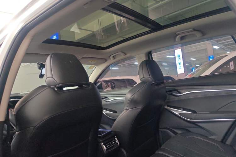 Used Changan CS75 PLUS 2020 1.5T Automatic Luxury Version
