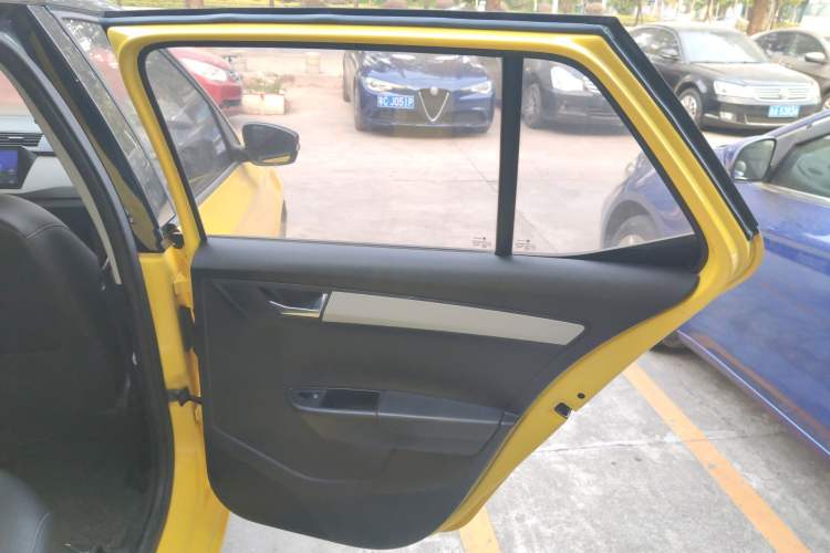 Used Skoda Fabia 2017 1.6L Automatic Sport Edition
