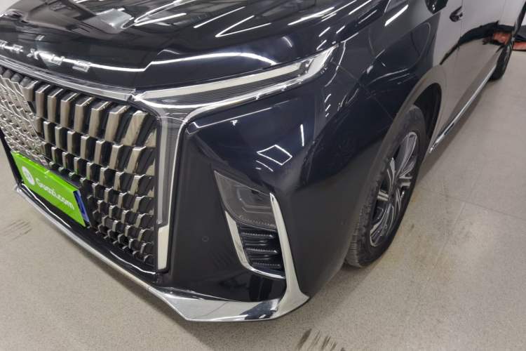 Used SAIC MAXUS G90 2022 2.0T Starry Seven-Seater