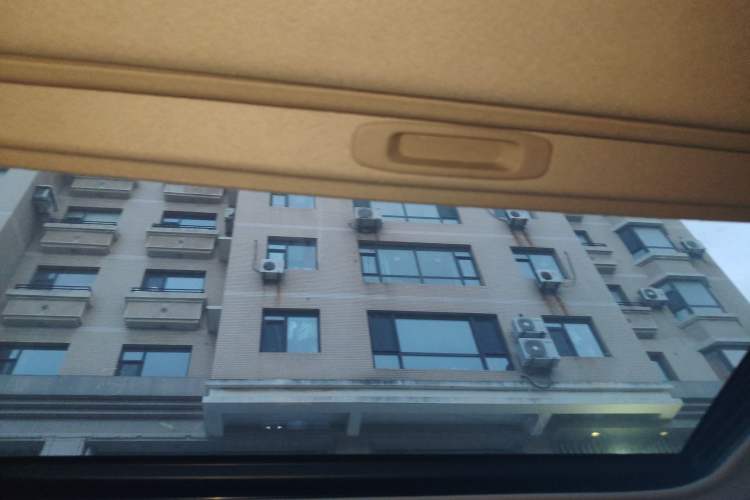 Used Toyota RAV4 2012 Luxurious Edition 2.0L Automatic All-Wheel Drive Headliner