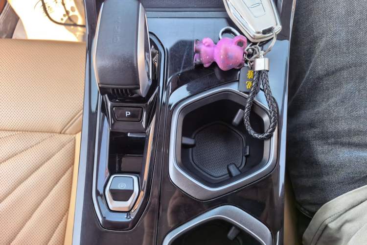 Used Geely Auto FX11 2023 1.5TD DCT Prestige Edition
