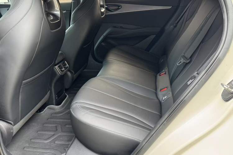 Used BYD Seal 06 New Energy 2024 DM-i 80KM Prestige Model