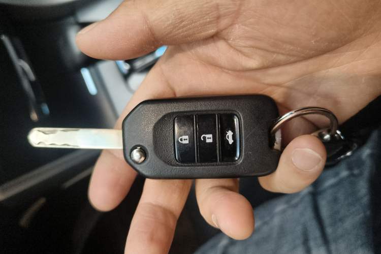 Used Honda Accord 2015 2.0L LX Comfort Edition
