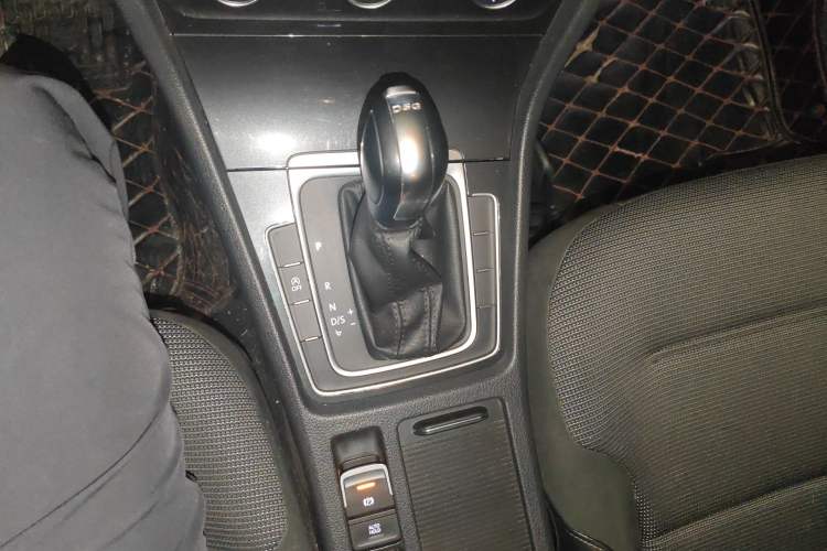 Used Volkswagen Golf 2018 230TSI Automatic Comfort Model
