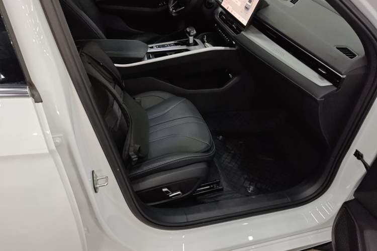 Used Geely Auto Preface 2025 Dongfang Yao 1.5TD Kunlun Edition