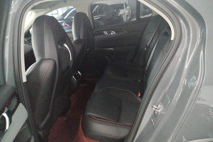 Used Lynk & Co 02 2020 1.5T DCT Two-Wheel Drive Pro Edition Left Rear Seat