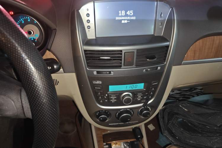 Used Buick Excelle 2015 1.5L Manual Classic Trim