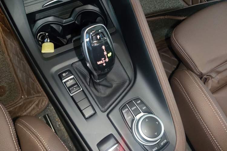 Used BMW X1 2020 sDrive25Li Leading Model
