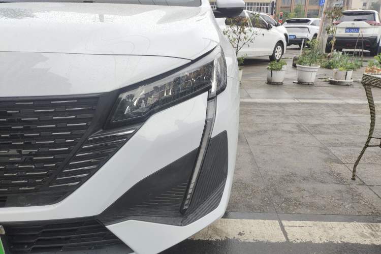 Used Peugeot 408 2024 360THP "Da Da" Edition – Romani Version Left Front Headlight