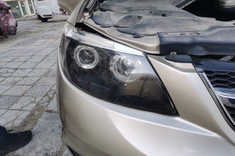 Used BYD S6 2013 Jingyue Edition 2.0L Manual Luxury Model 5 Seats