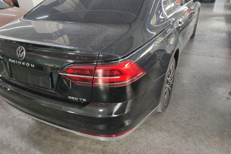 Used Volkswagen Phideon 2021 380TSI Luxury Edition