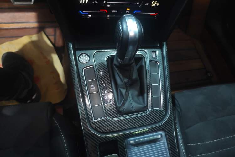 Used Volkswagen Magotan 2020 330TSI DSG Leading Model Gear Lever