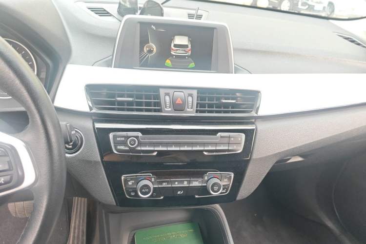 Used BMW X1 2016 sDrive18Li Fashion Model
