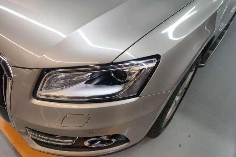 Used Audi Q5 2015 40 TFSI Technology Edition Left Front Headlight