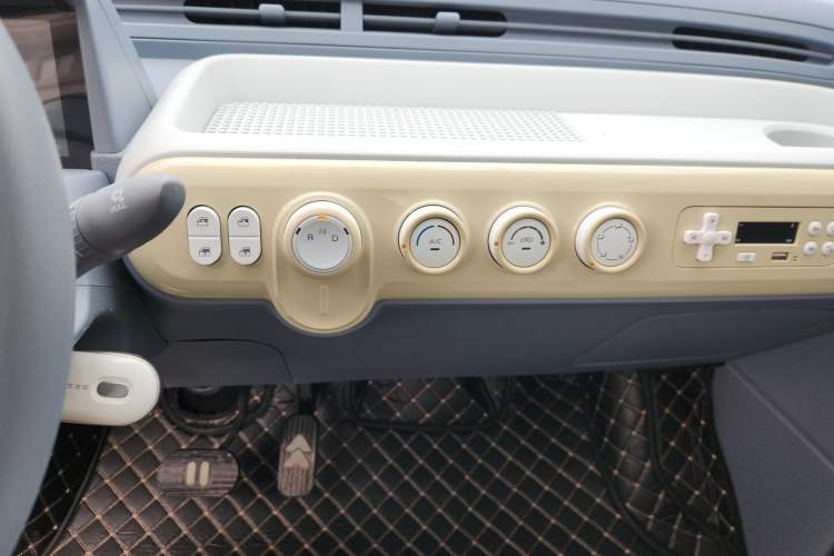 Used Bestune Pony 2025 222km Lightning Horse
