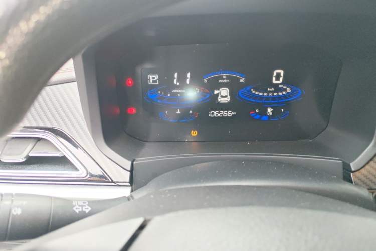 Used Venucia T60 2020 1.6L CVT Smart Drive Version China VI Standard Odometer Close Up