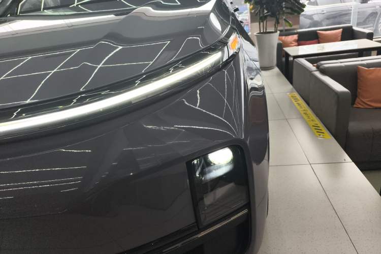 Used Li Auto L9 2022 Max model
