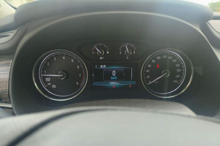Used Buick LaCrosse 2018 20T Leading Model Instrument Cluster
