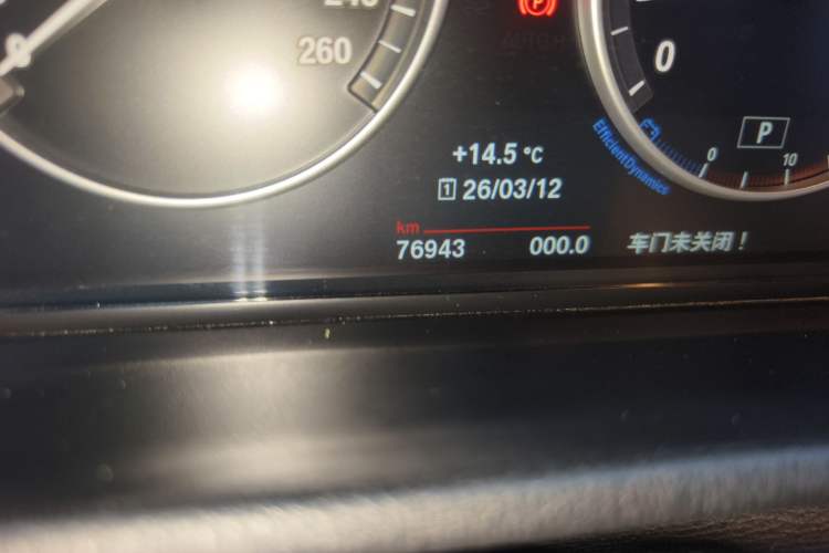 Used BMW X3  Odometer Close Up
