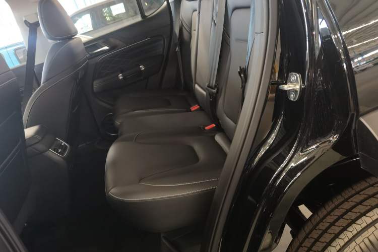 Used Tank 300 2025 2.0T Conqueror
