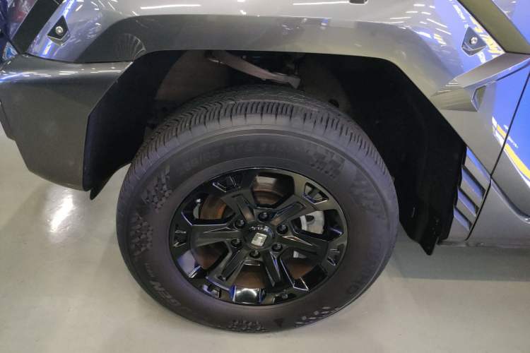 Used Tank 400 New Energy 2023 Hi4-T Super Edition Left Front Wheel Hub