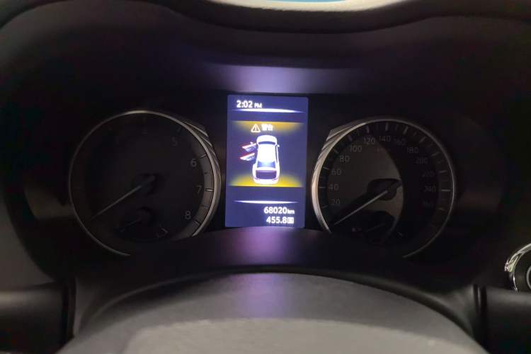 Used Infiniti Q50L 2018 2.0T Enjoyment Version China VI Standard Instrument Cluster