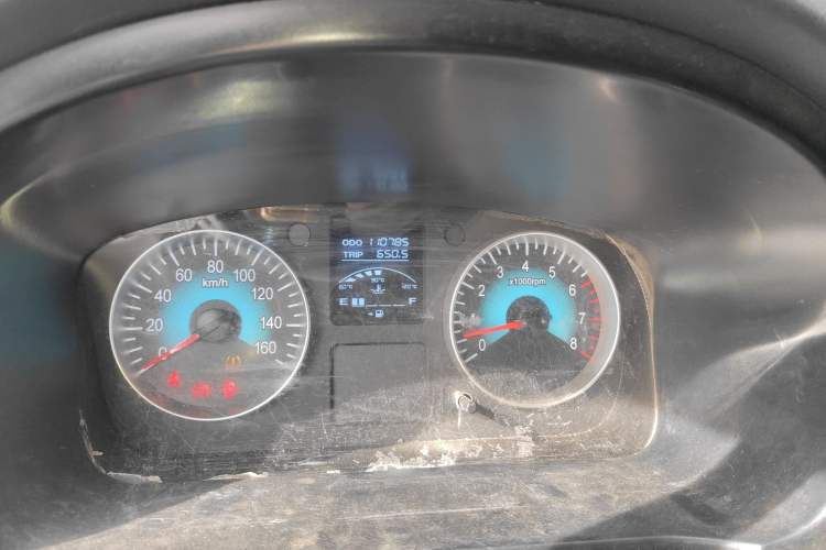 Used Jinbei Gold Hiace 2023 2.0L Passenger Van Travel Lion 5/6/7 Seater