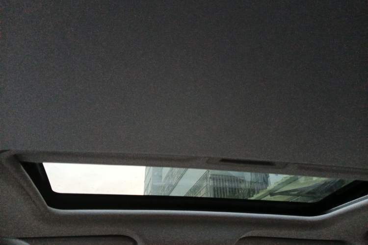 Used Chevrolet Monza 2023 1.5L Dual-Clutch WOW Enjoyment Edition Headliner