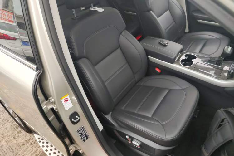 Used Haval H8 2015 2.0T Two-Wheel Drive Comfort Version