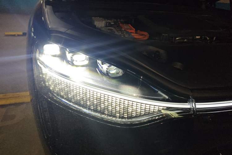 Used Hima AITO M9 2024 Range-Extended Ultra Version 52 kWh 6-Seater Model