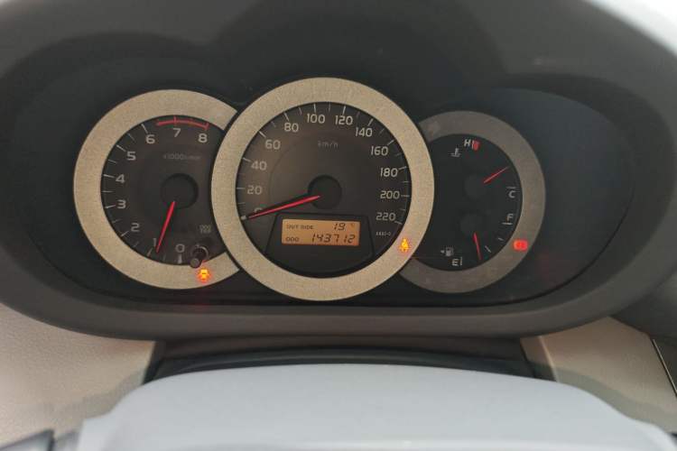 Used Toyota RAV4 2009 2.4L Manual Luxury Edition