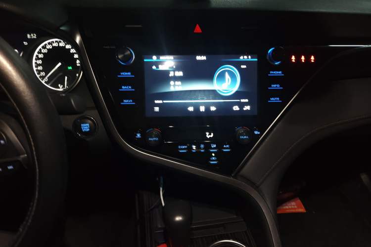 Used Toyota Camry 2019 2.5G Luxury Edition China VI Standard