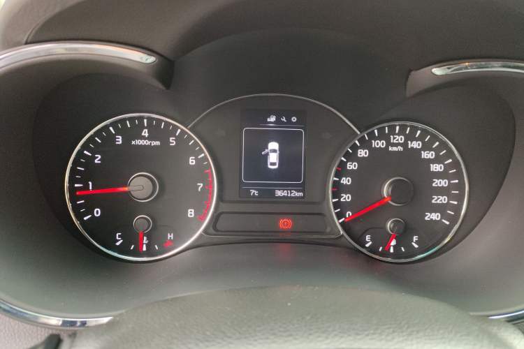 Used Kia K3 2016 1.6L Manual GL