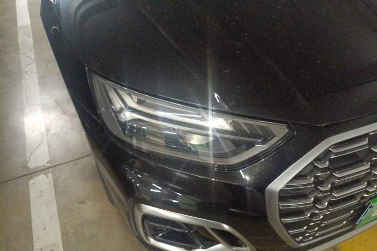 Used Audi Q5L 2022 40T Fashionable and Dynamic Model

