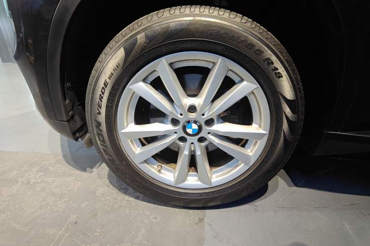 Used BMW X5 2015 xDrive35i U.S. specification
