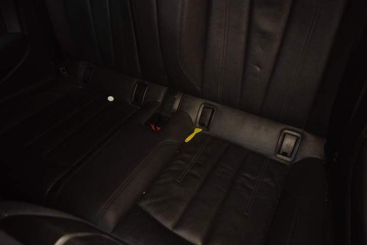 Used Audi A5 2020 Cabriolet 40 TFSI Fashion Edition China VI Emission Standard Left Rear Seat