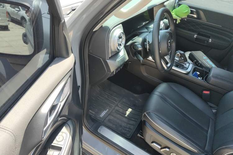 Used Tank 300 2023 Off-Road Edition 2.0T Conqueror Driver Seat