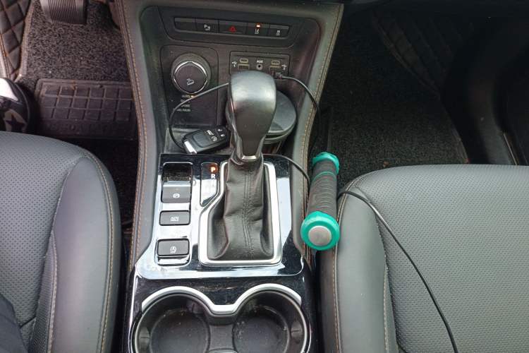 Used Jeep Grand Commander 2018 2.0T Four-Wheel Drive Smart Enjoyment Version China V Emission Standard
