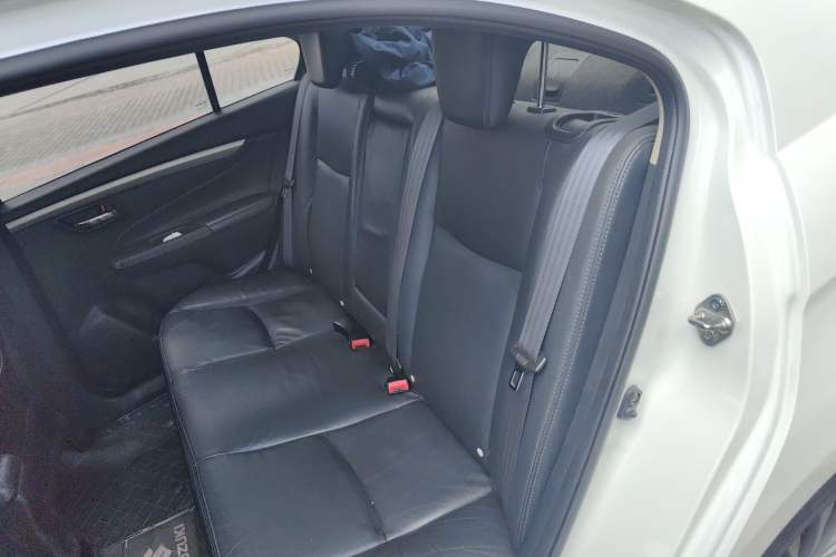 Used Suzuki Alivio 2015 1.6L Manual Enjoyment Model
