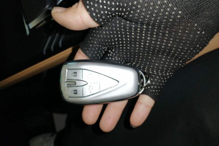 Used CHANGAN UNI-K 2021 2.0T Prestige Edition Vehicle Key