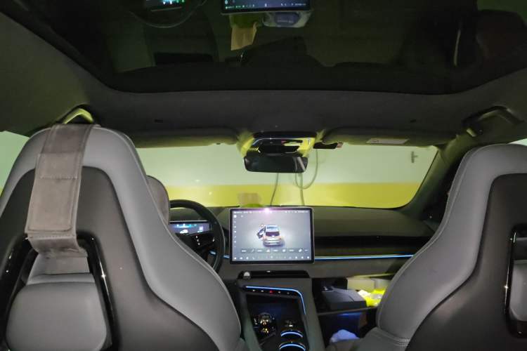 Used Zeekr 001 2022 Ultra-Long Range Dual-Motor YOU Version