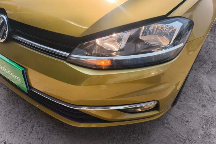 Used Volkswagen Golf 2018 180TSI Automatic Comfort Model
