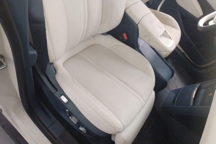 Used Zeekr X 2023 Rear-Drive YOU Edition 4 Seats
