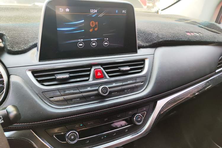 Used JAC Refine S3 2017 1.6L CVT Luxury Smart Model
