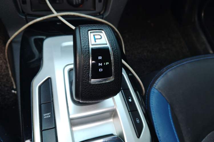 Used Geely Auto Emgrand New Energy 2016 EV Elite Model Gear Lever