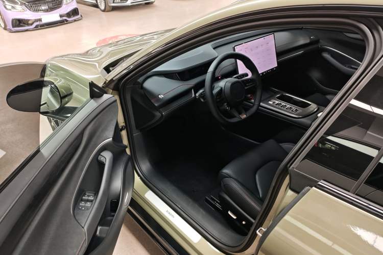 Used Xiaomi Auto SU7 2024 Rear-Drive Ultra-Long Range Advanced Pro-Level Intelligent Driving Version