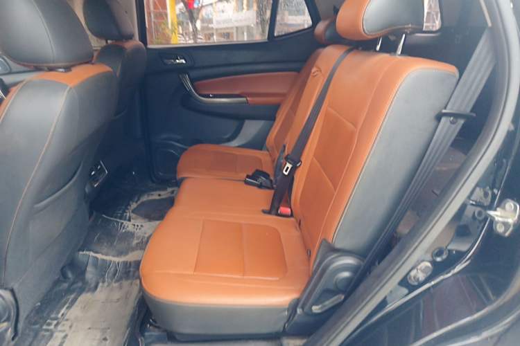 Used CHANGAN OSHAN CX70 2018 CX70T 1.5T Automatic Tianqing Edition Left Rear Seat