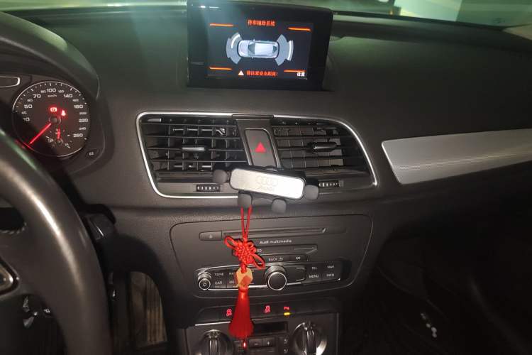 Used Audi Q3 2015 35 TFSI Comfort Model