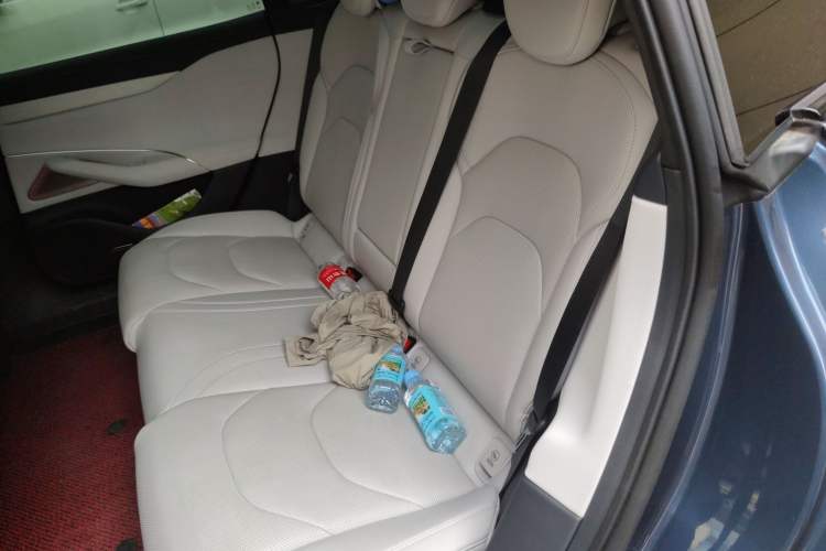 Used Xiaomi Auto SU7 2024 Four-Wheel Drive Ultra-Long Range Advanced Intelligent Driving Max Edition