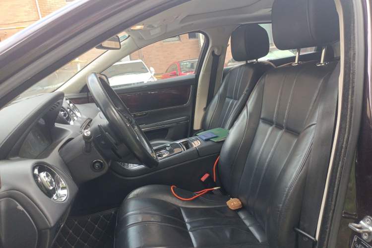 Used Jaguar XJ 2015 XJL 2.0T Two-Wheel Drive Panoramic Business Edition